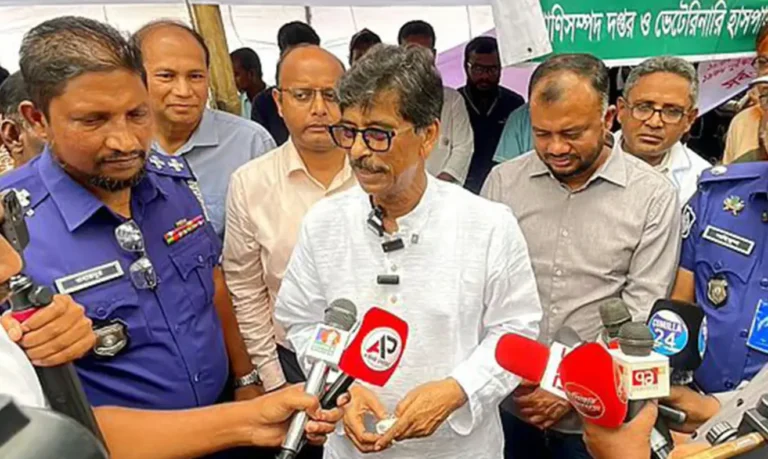এবার ১ কোটি পশু কোরবানি হতে পারে: প্রাণিসম্পদমন্ত্রী