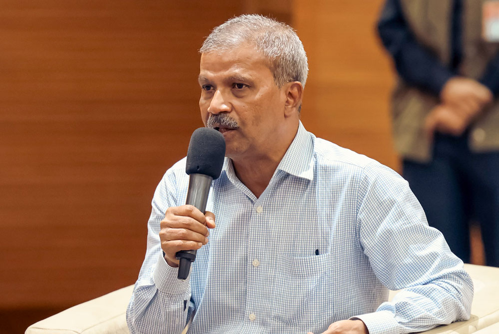 আসিফ নজরুল